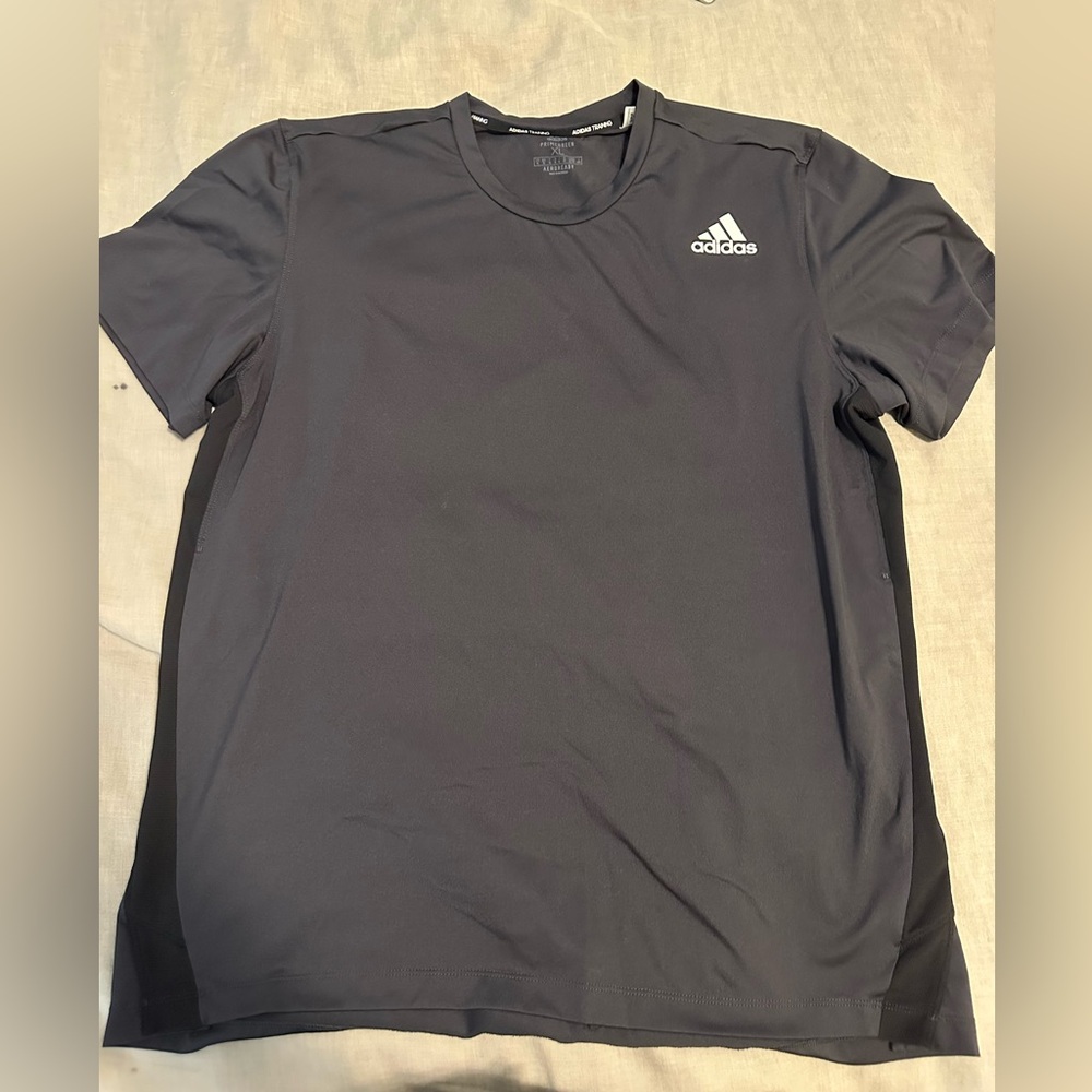Adidas Workout shirt. XL. Dri fit